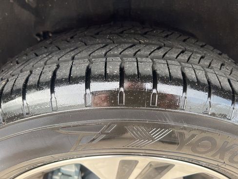 Used 2024 Subaru Crosstrek 2.0i Premium image 42