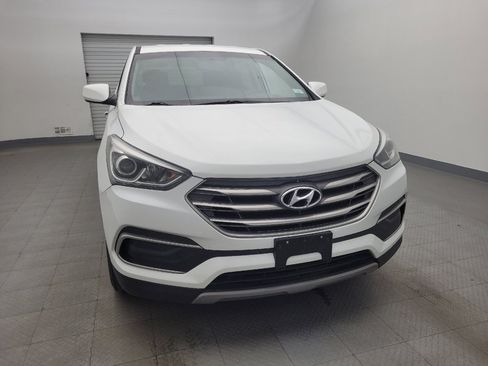 Used 2018 Hyundai Santa Fe Sport image 14