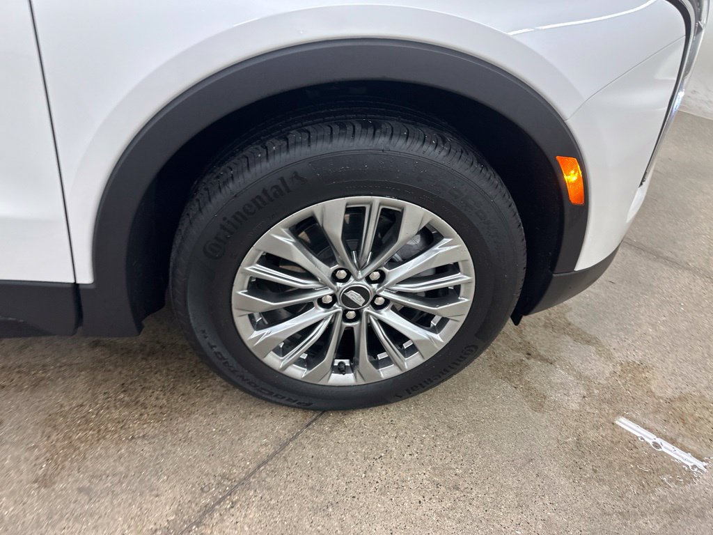 Certified 2024 Cadillac XT4 Premium Luxury AWD/4WD image 14
