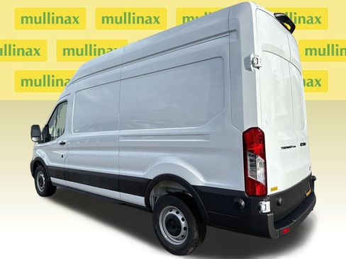 New 2026 Ford Transit 250 148 High Roof RWD image 4