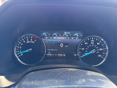 Used 2018 Ford Expedition Platinum image 23