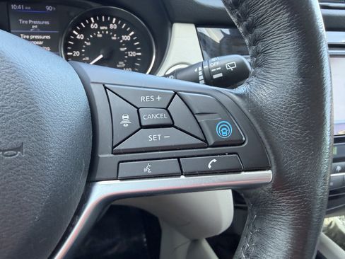 Used 2019 Nissan Rogue Sport SV w/ Technology Package FWD image 26