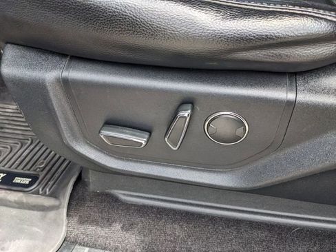 Used 2016 Ford F150 Lariat w/ Equipment Group 501A Mid image 22