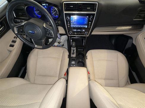 Used 2019 Subaru Outback 2.5i Premium image 21