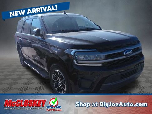 Used 2024 Ford Expedition XLT AWD/4WD image 1