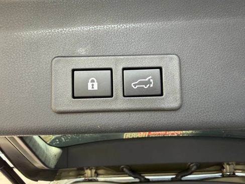 Used 2026 Subaru Ascent Limited AWD/4WD image 30