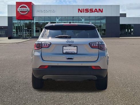 Used 2024 Jeep Compass Limited AWD/4WD image 6