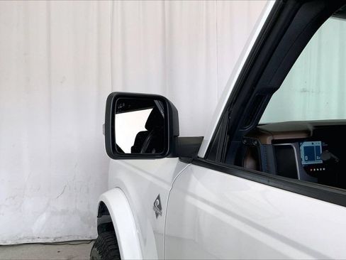 Used 2022 Ford Bronco Outer Banks AWD/4WD image 10