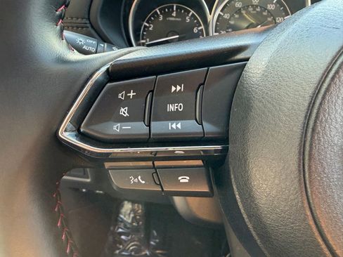 Used 2025 MAZDA CX-5 Carbon Edition AWD/4WD image 16
