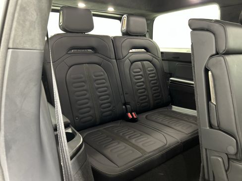 Used 2022 Rivian R1S Launch Edition AWD/4WD image 22