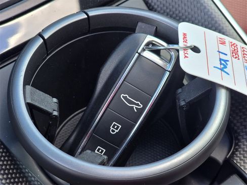 Used 2021 Porsche 911 Turbo S image 28