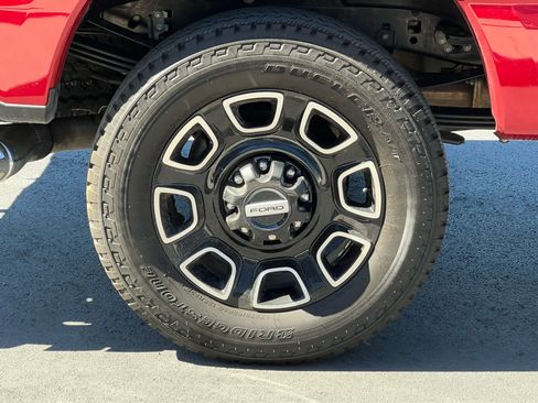 Used 2026 Ford F350 Platinum AWD/4WD image 15