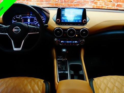Certified 2021 Nissan Sentra SV w/ SV Premium Package FWD image 11