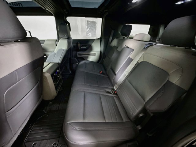 Used 2025 GMC Hummer EV 3X AWD/4WD image 25