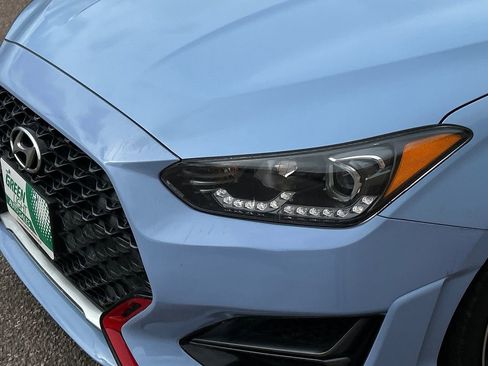 Used 2022 Hyundai Veloster N image 16