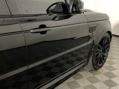 Used 2016 Land Rover Range Rover Sport SVR image 7