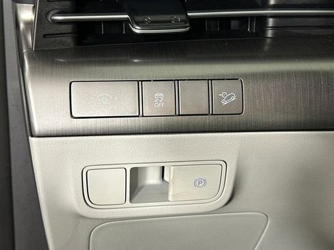 Certified 2024 Hyundai Kona SEL image 19