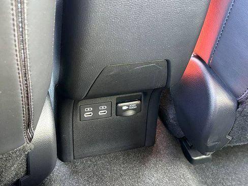 Certified 2024 Toyota Prius Prime FWD image 27