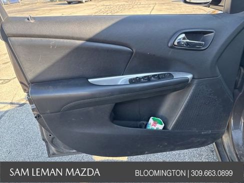 Used 2020 Dodge Journey SE image 12