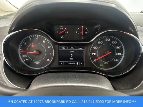 Used 2018 Chevrolet Cruze LT w/ Convenience Package FWD image 14