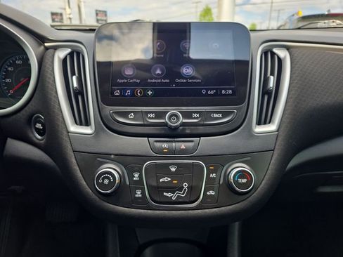 Used 2021 Chevrolet Malibu LS FWD image 19