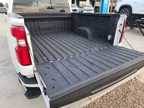 Used 2024 Chevrolet Silverado 1500 High Country image 18