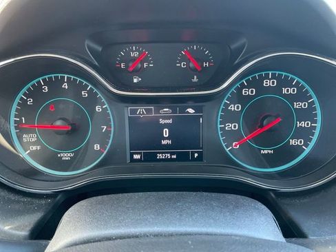 Used 2018 Chevrolet Cruze LS FWD image 4