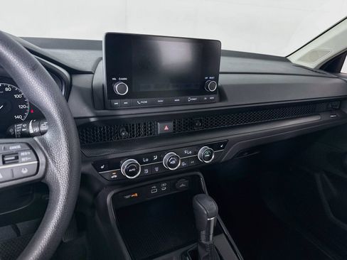 Certified 2024 Honda CR-V EX image 16
