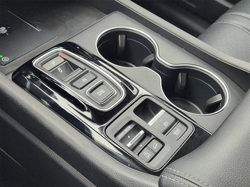 Certified 2023 Honda Pilot Elite image 19