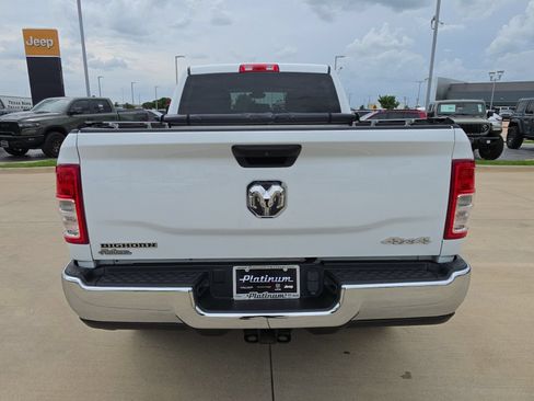 Used 2024 RAM 2500 Big Horn AWD/4WD image 4