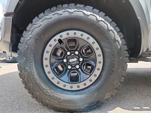 Used 2023 Ford F150 Raptor w/ Raptor Carbon Fiber Package AWD/4WD image 27