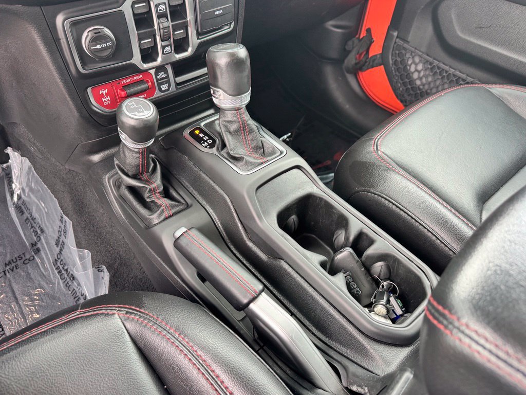 Used 2020 Jeep Gladiator Rubicon w/ Dual Top Group AWD/4WD image 23
