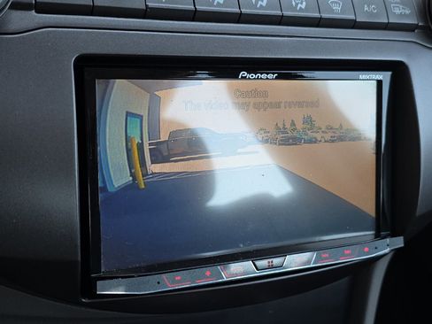 Used 2010 Honda Accord EX image 18