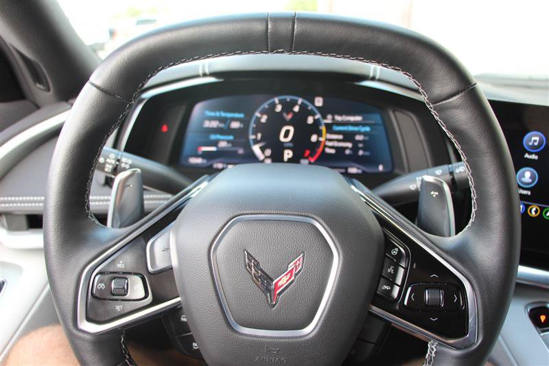 Used 2022 Chevrolet Corvette Stingray Preferred Cpe w/ Z51 Performance Package RWD image 16