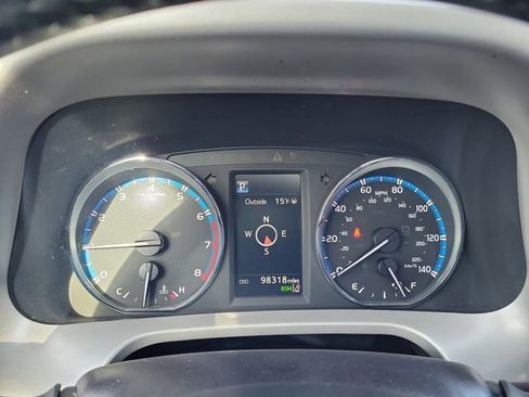 Used 2017 Toyota RAV4 Limited w/ Protection Package image 28