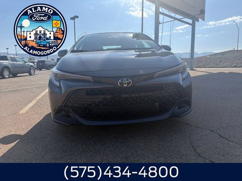 Used 2026 Toyota Corolla SE FWD image 8