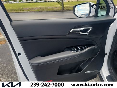 Certified 2024 Kia Sportage EX FWD image 24