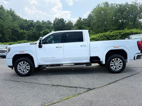 Used 2022 GMC Sierra 2500 Denali AWD/4WD image 3