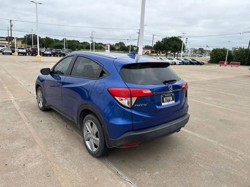 Used 2019 Honda HR-V EX image 6