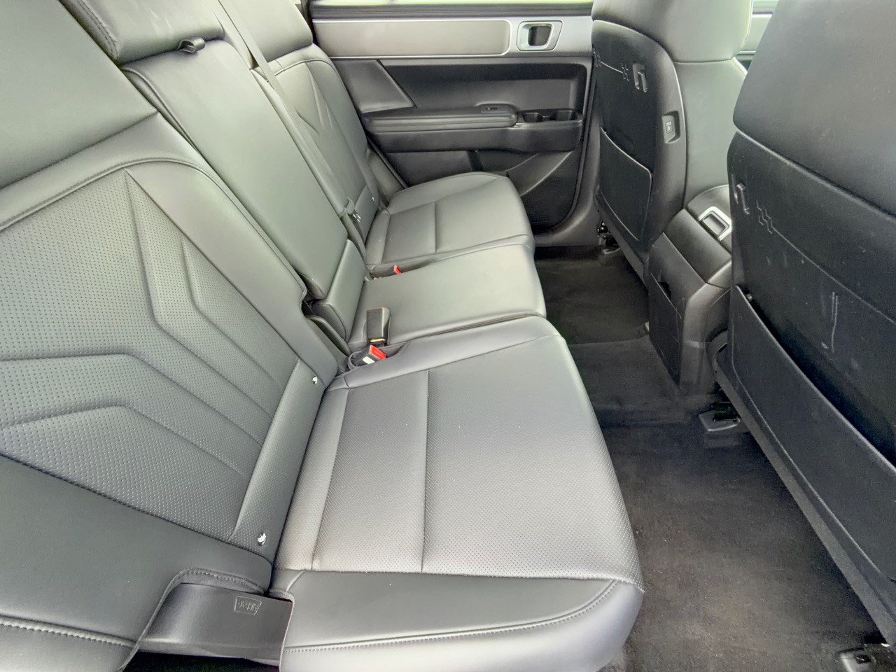 Used 2026 Hyundai Santa Fe SEL FWD image 30