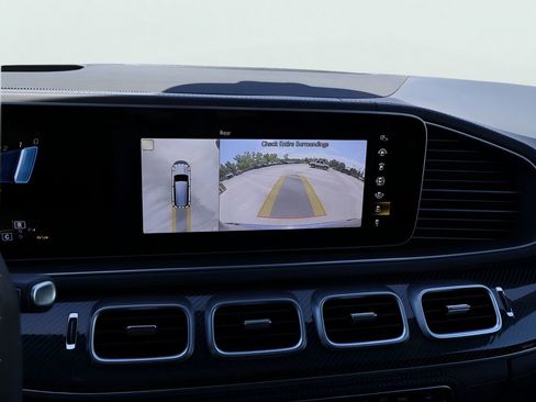 Certified 2022 Mercedes-Benz GLS 63 AMG 4MATIC image 26