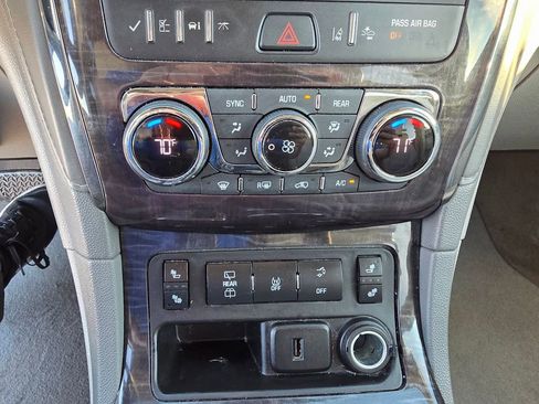 Used 2017 Buick Enclave Leather w/ Enclave Sport Touring Edition image 19