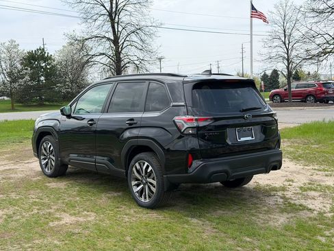 New 2026 Subaru Forester Touring AWD/4WD image 3