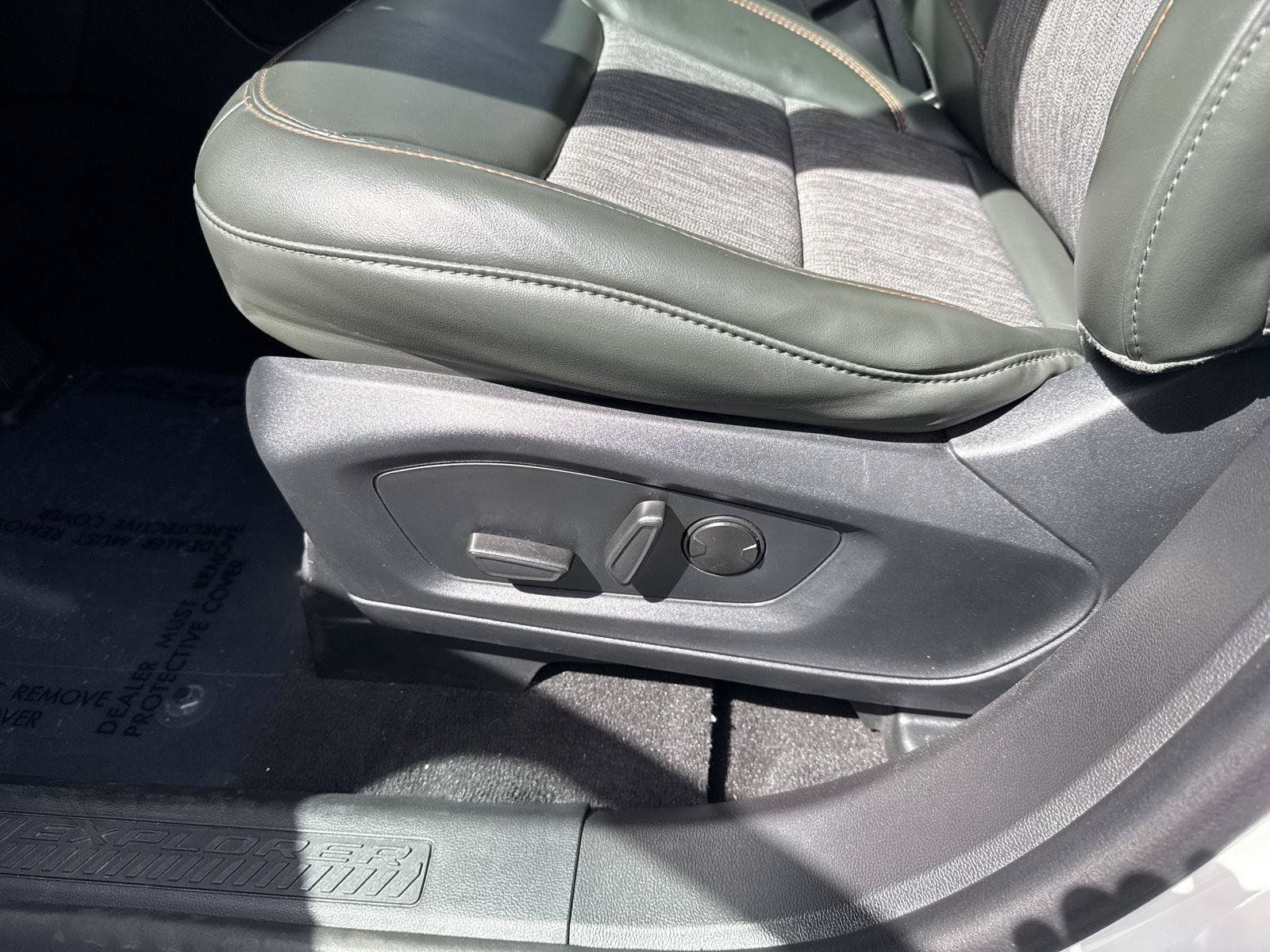 Used 2023 Ford Explorer Timberline w/ Timberline Technology Package AWD/4WD image 12