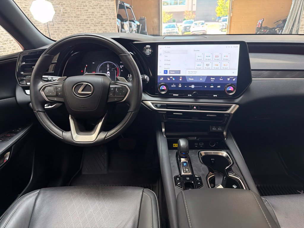 Used 2023 Lexus RX 350 Premium Plus w/ Accessory Package AWD/4WD image 16