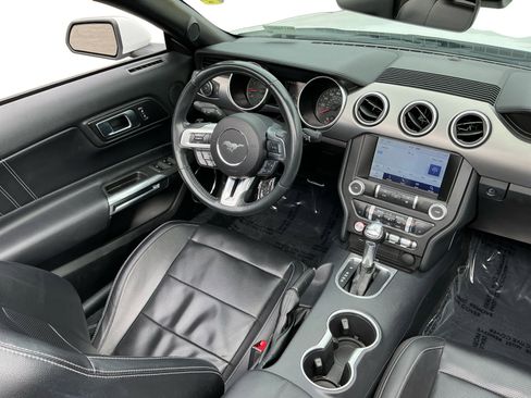 Used 2021 Ford Mustang Premium image 15