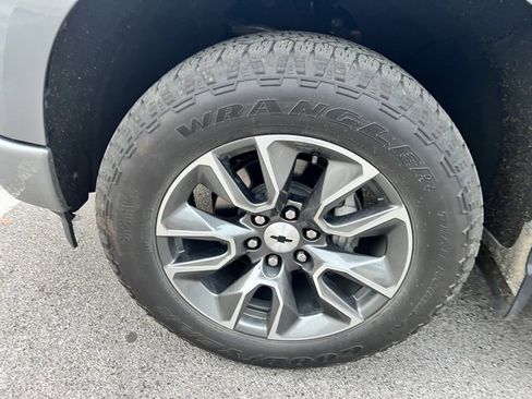 Certified 2023 Chevrolet Silverado 1500 RST image 11