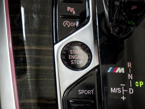 Used 2020 BMW X5 M50i w/ Premium Package image 35