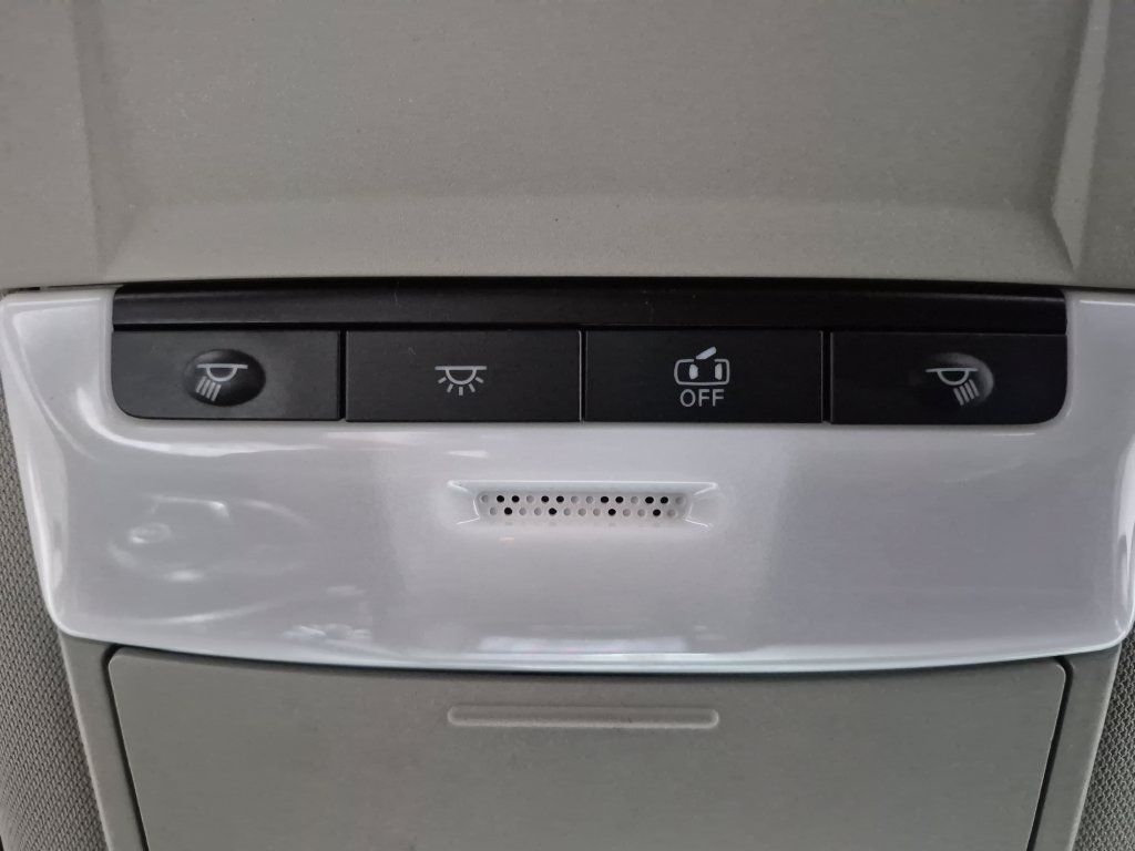 Used 2024 Nissan Rogue S AWD/4WD image 24