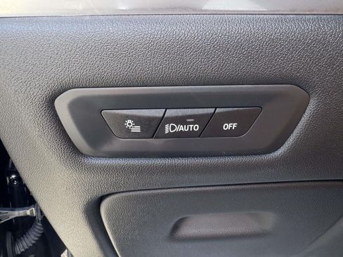 Used 2024 BMW X5 xDrive40i w/ M Sport Package AWD/4WD image 20